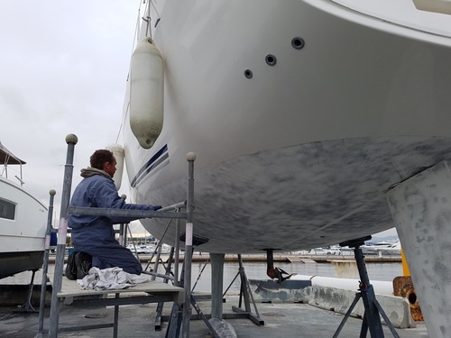 préparation de bateau pour sablage Hyeres